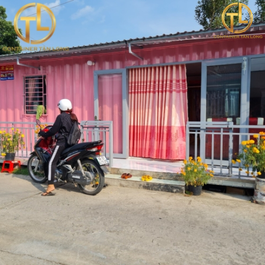 Container Nhà ở 40 feet Màu Hồng
