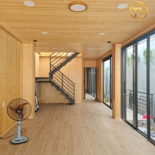 Nhà container lắp ghép 2 tầng mặt kính