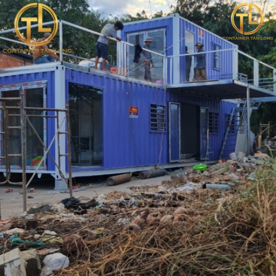 Nhà container 1 trệt 1 lầu có ban công